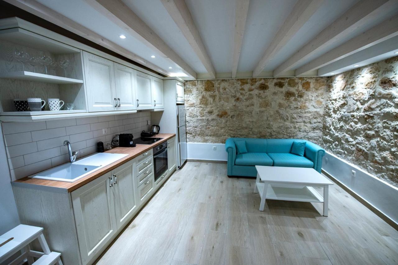 Yiasemi Corfu Loft Apartments מראה חיצוני תמונה