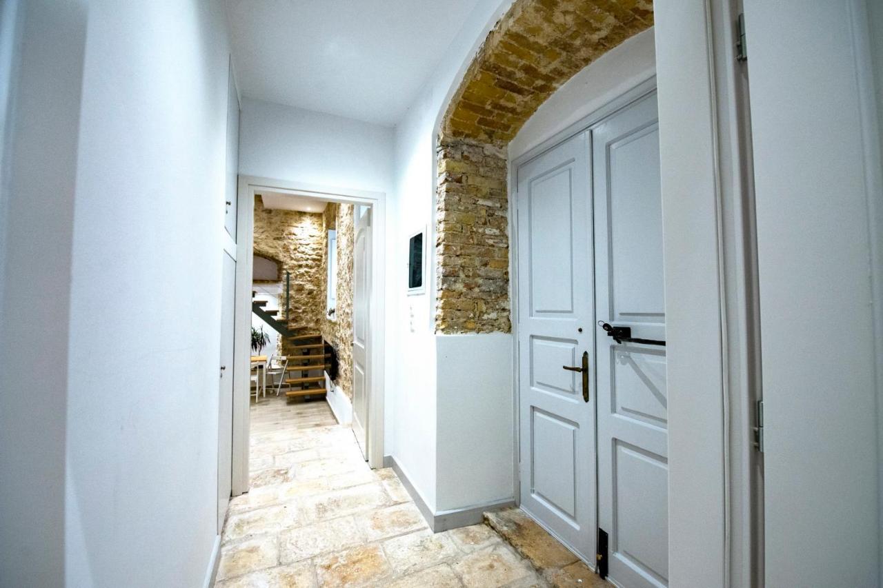 Yiasemi Corfu Loft Apartments מראה חיצוני תמונה
